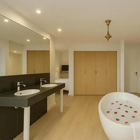 Grenelle Champs De Mars 巴黎